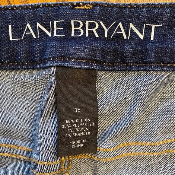 Lane Bryant girlfriend crops with studs - Picture 6 of 8